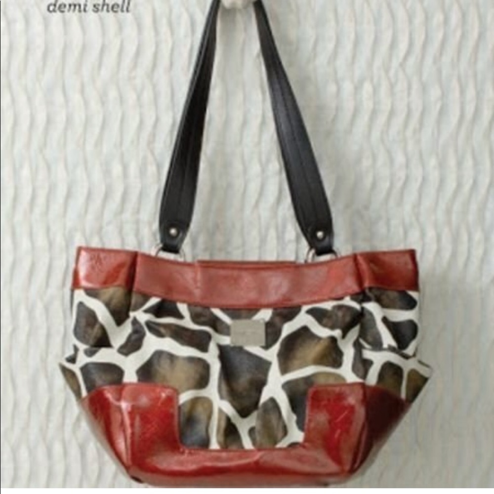 MICHE NEW “JOELLA” DEMI SHELL!